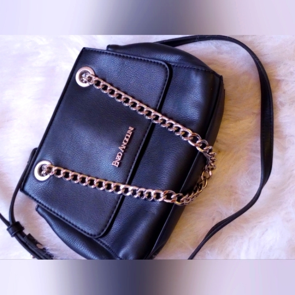 Enzo Angiolini Double Sided Handbag, Shoulder Bag with Chain Strap.